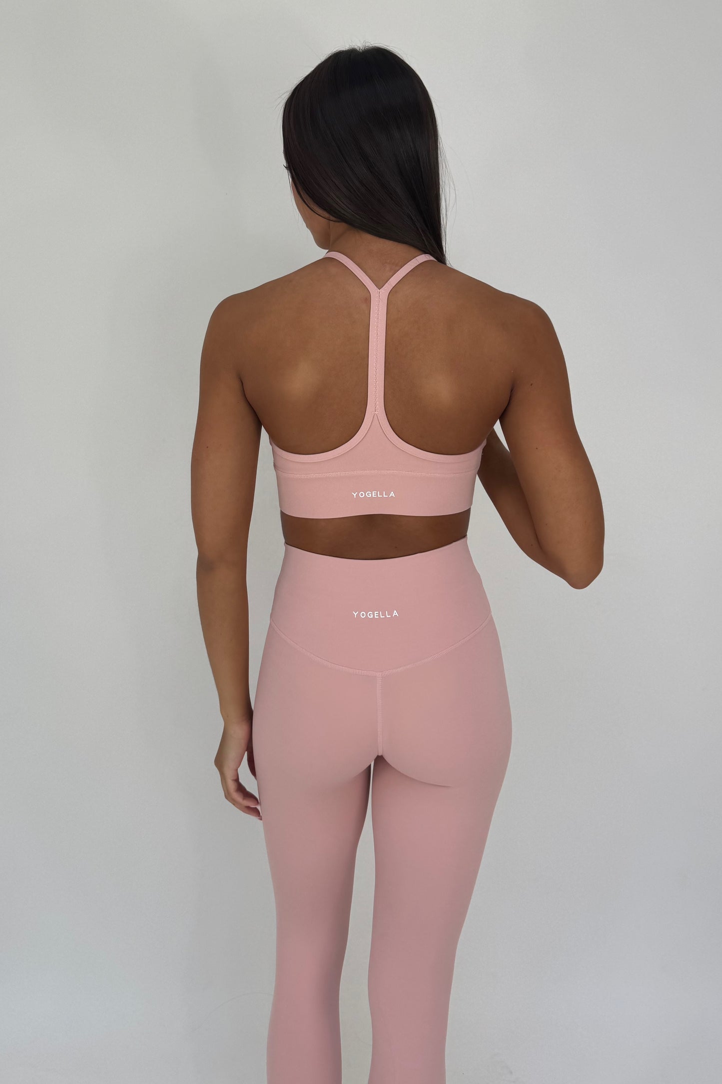 Freedom Form Sports Bra - Ballet Pink