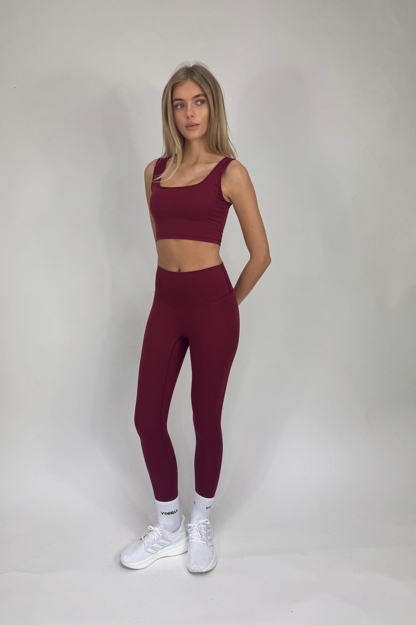 Freedom Square Neck Sports Bra - Burgundy