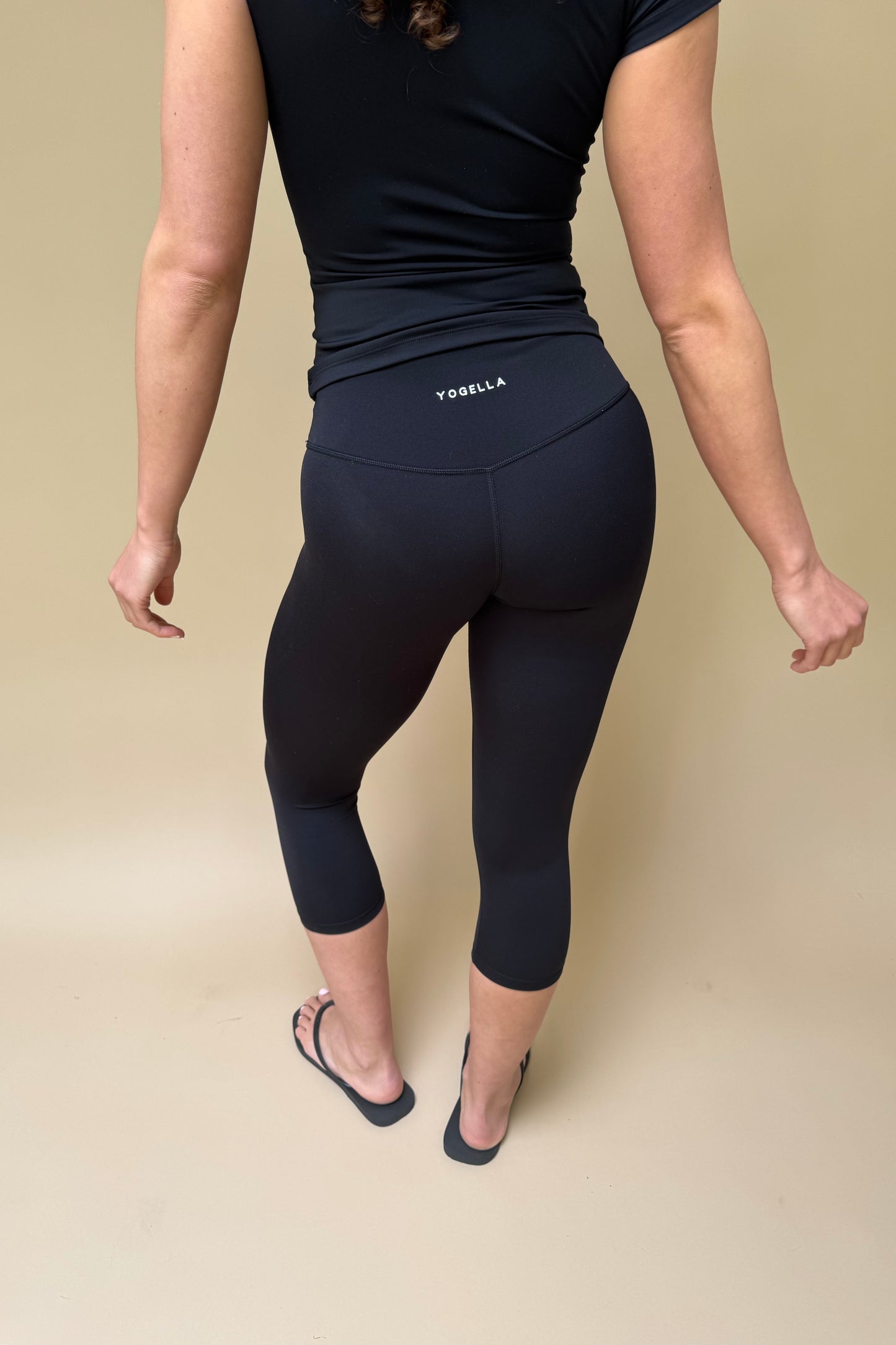 Freedom Capri Leggings - Black