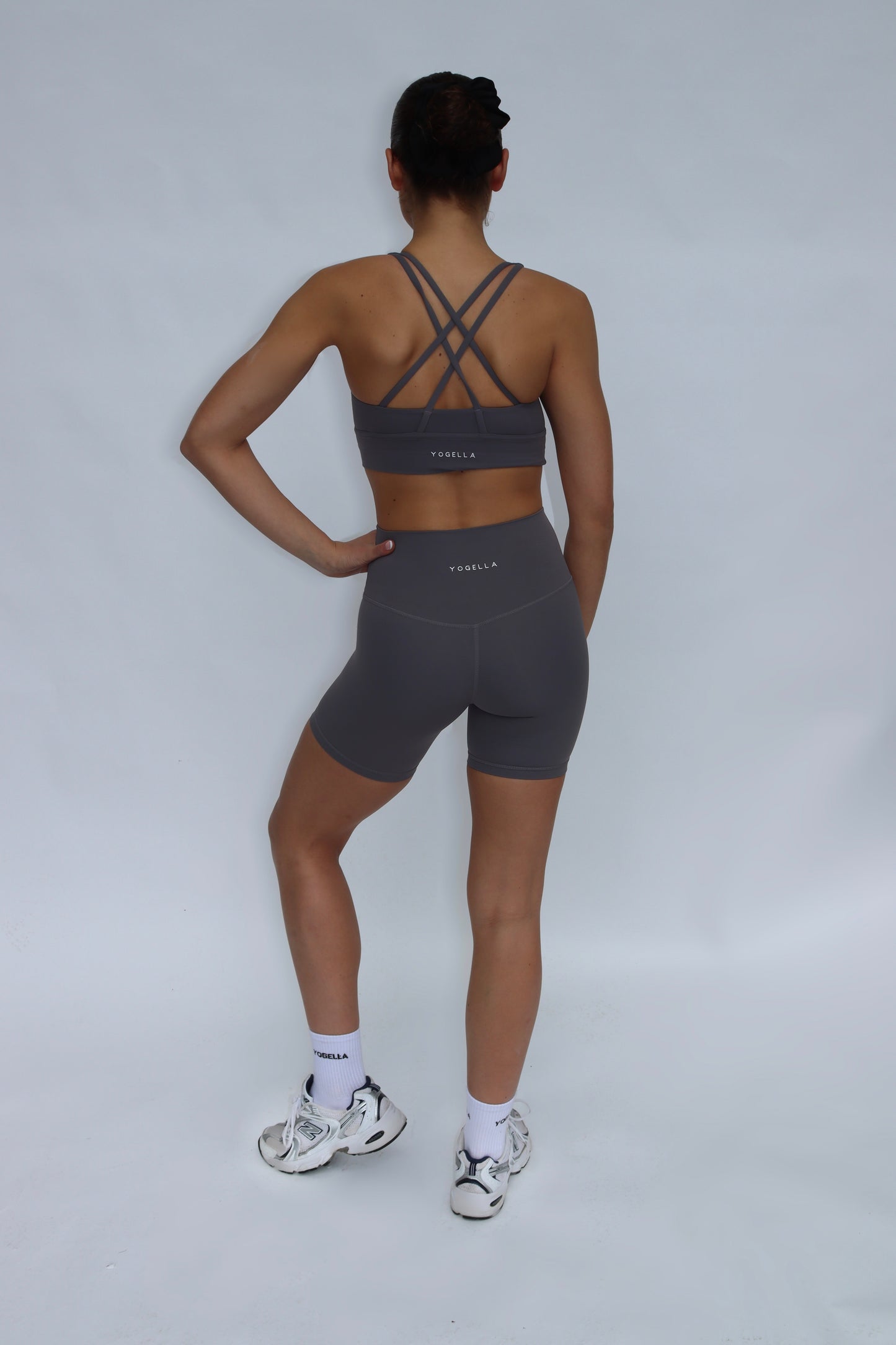 Freedom Crossback Sports Bra - Gunsmoke Grey