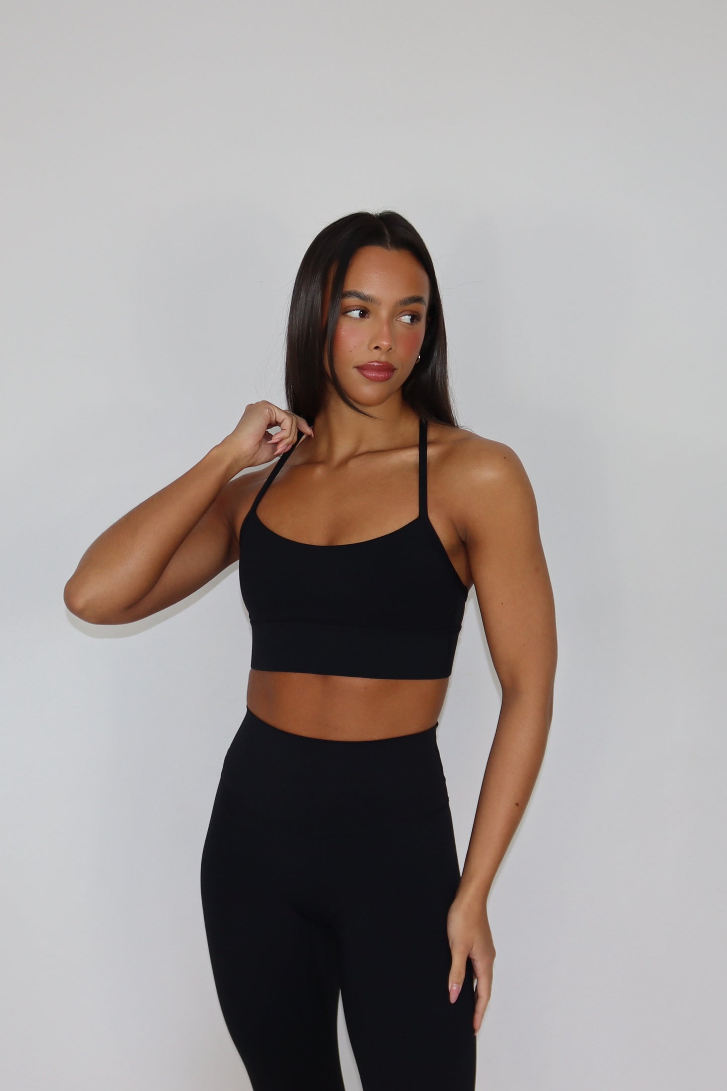 Freedom Form Sports Bra - Black