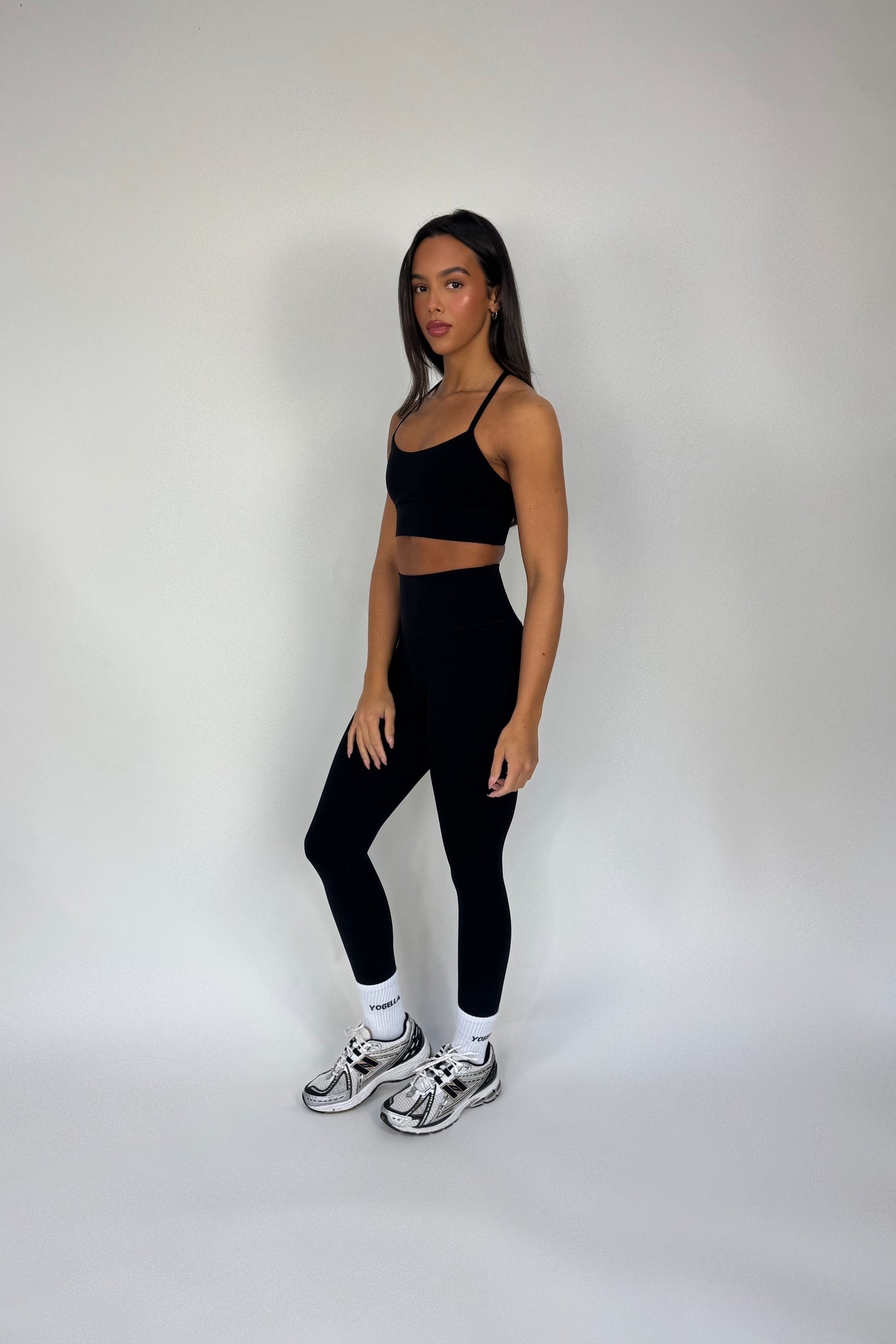 Freedom Form Sports Bra - Black