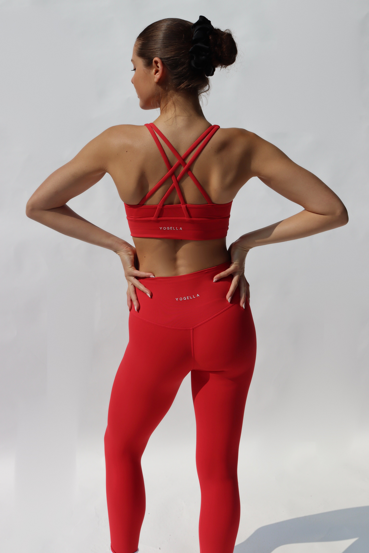 Freedom Crossback Sports Bra - Rouge