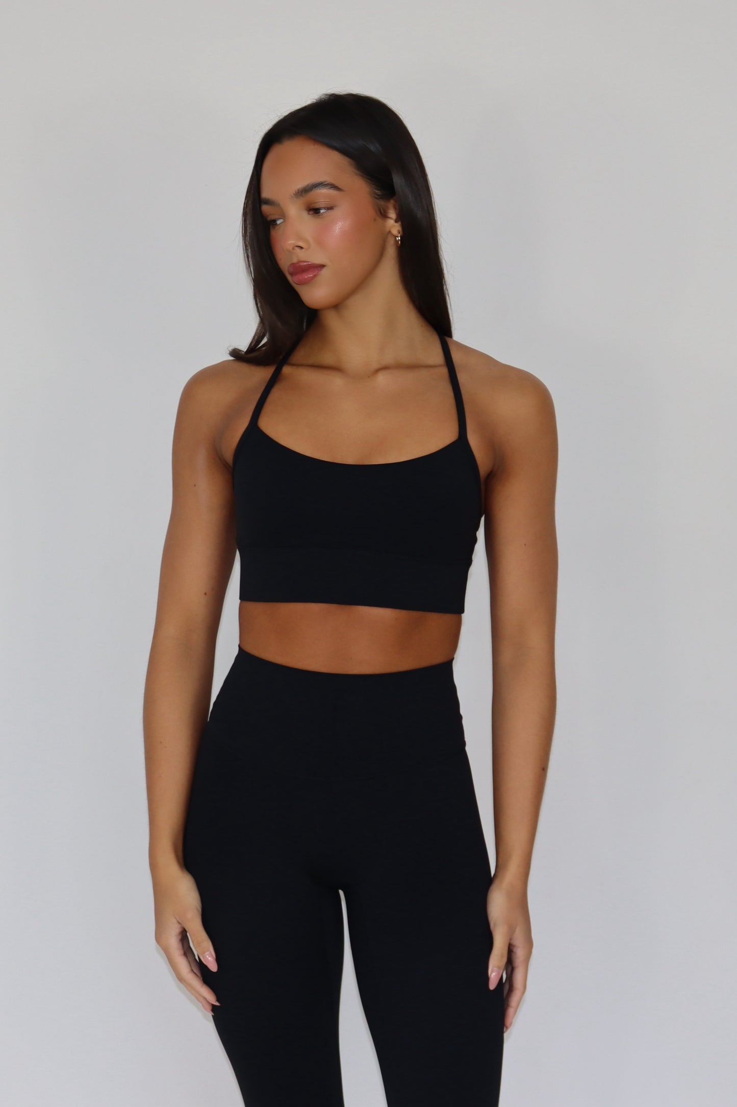 Freedom Form Sports Bra - Black