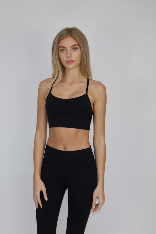 Freedom Form Sports Bra - Black